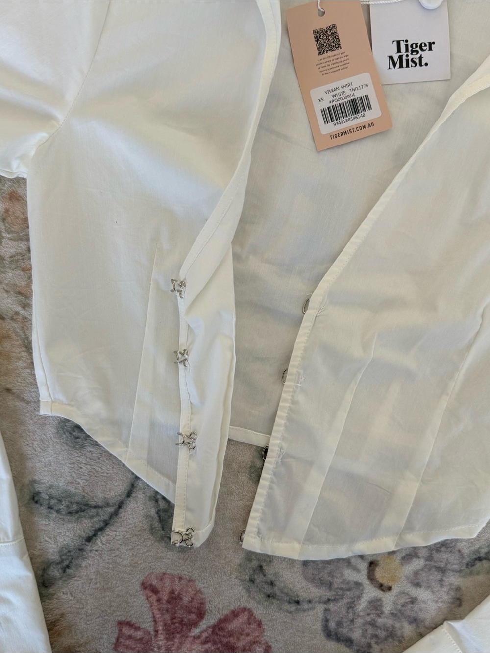 Tiger Mist Vivian Shirt - Picture 6 of 9